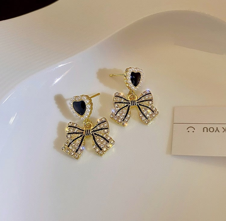 1 pair cute retro heart shape bow knot plating inlay alloy zircon drop earrings