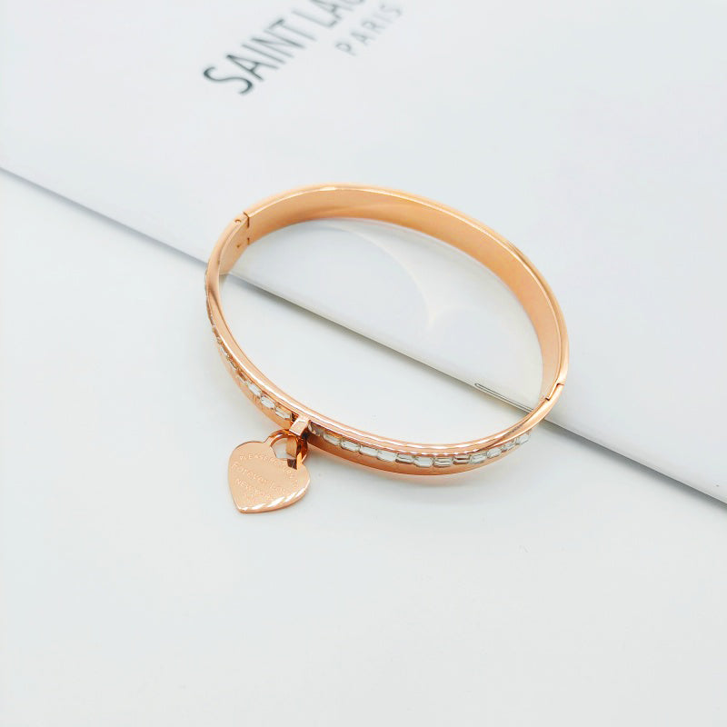 18K Gold Plated Elegant Rhinestones Bangle